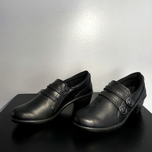 Easy street stroll ornamented bootie